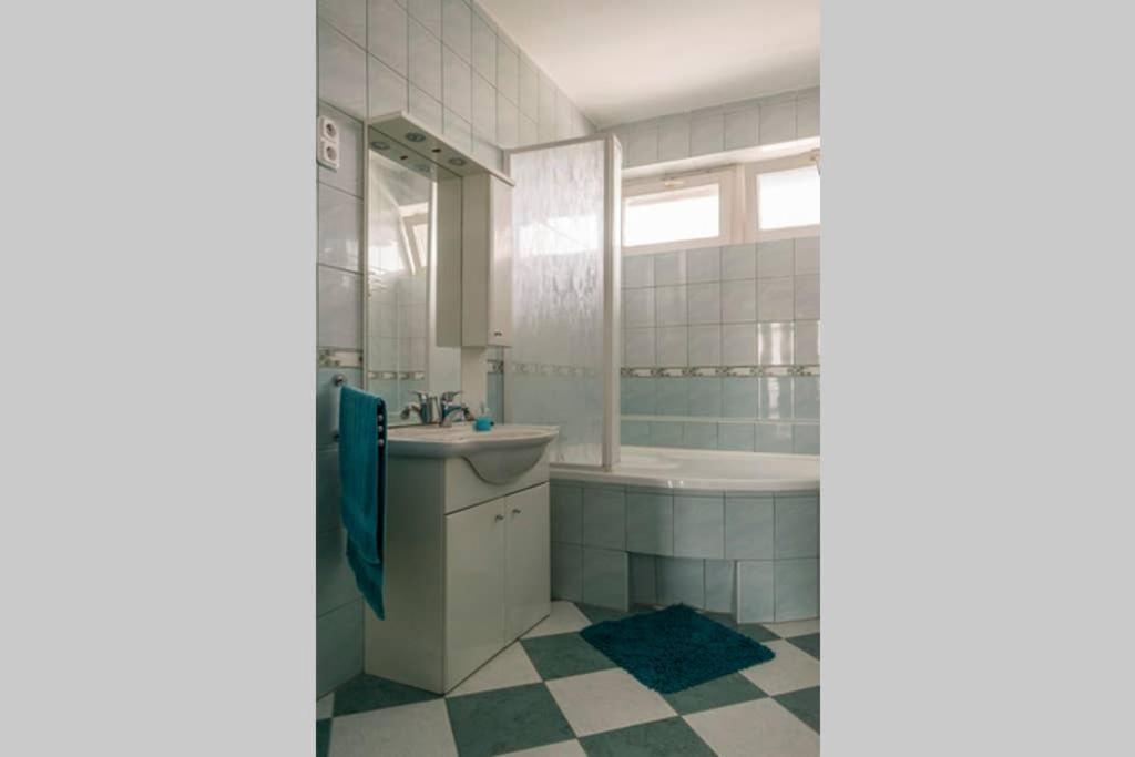 Aloé Apartman Sopron Exterior foto