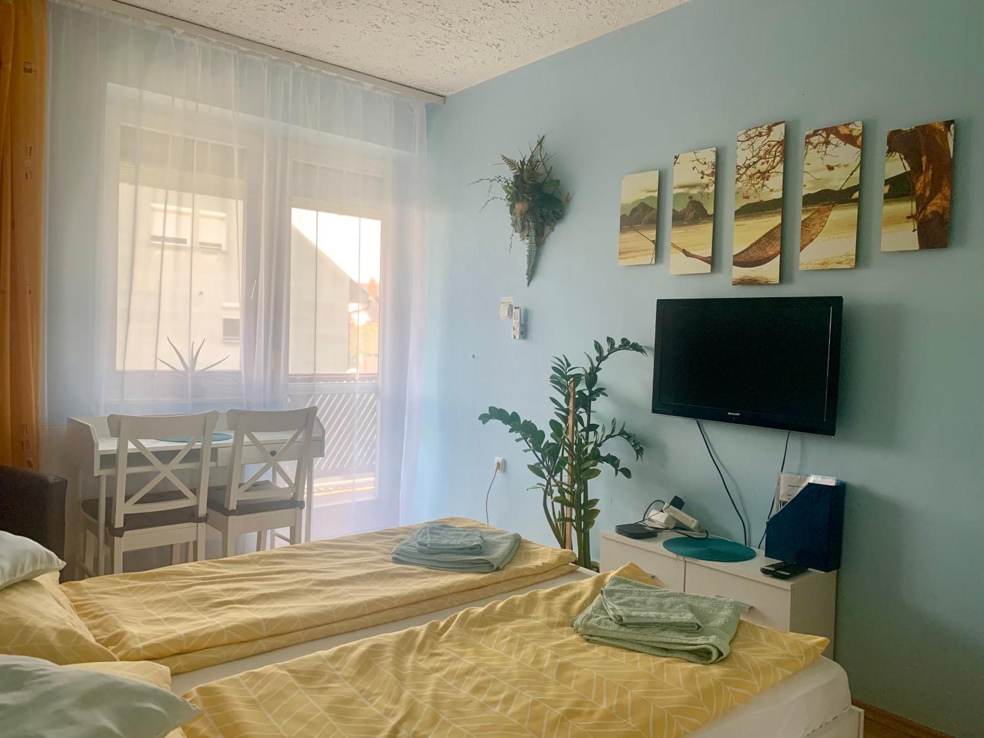 Aloé Apartman Sopron Exterior foto