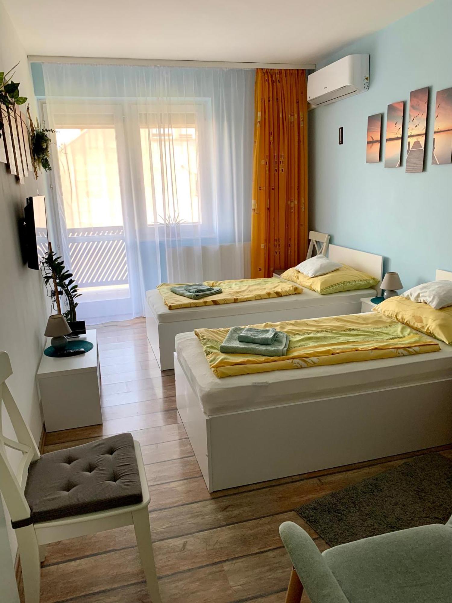 Aloé Apartman Sopron Exterior foto